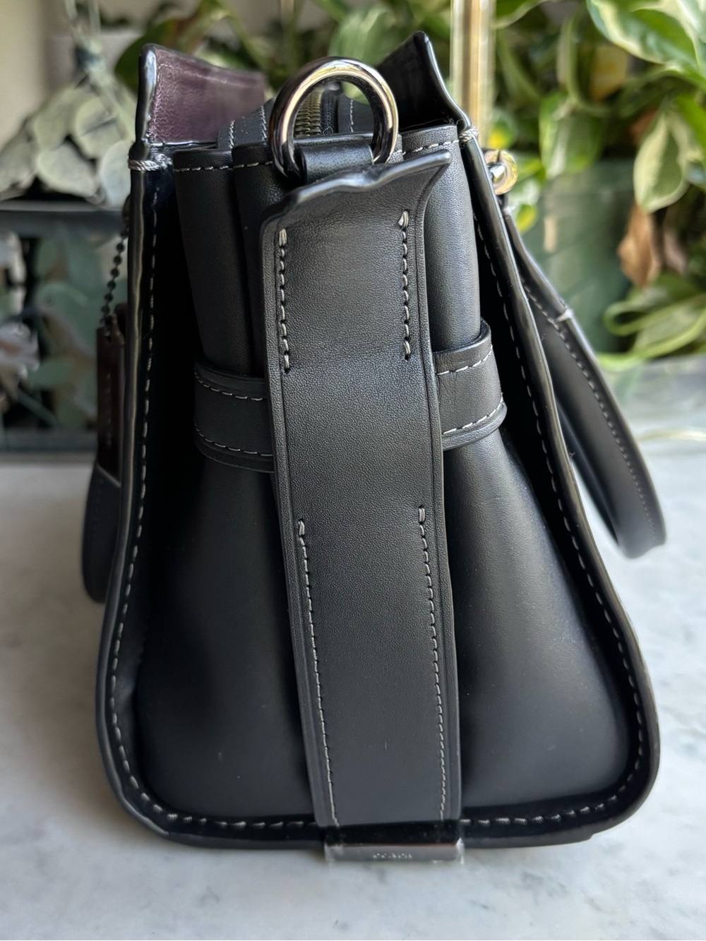 Coach Black Floral-Appliqué Leather Swagger 27 with Signature Turnlock - Picture 5 of 16